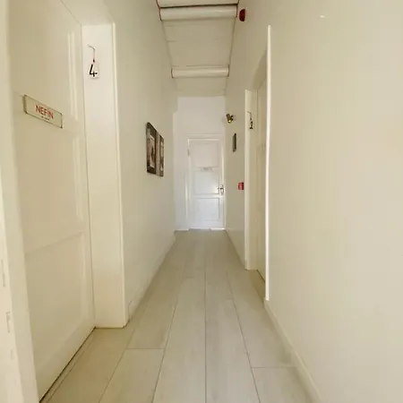 Alaca Butik Отель Кешме