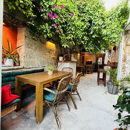 Otel Alaca Butik Alaçatı